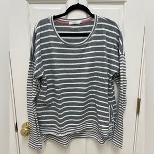 Mododoc Grey and White Stripe Cozy Sweatshirt Sz Large